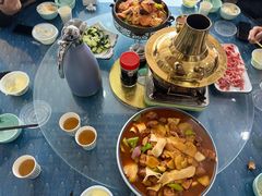 -撒拉人家.酸菜牦牛肉火锅