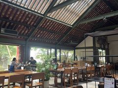 -喜洲吧·江畔老船厂·庭院餐厅(喜临院店)