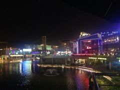 星巴克(民歌湖店)-星巴克(南宁民歌湖店)