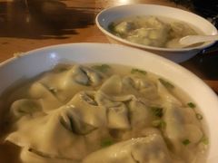 荠菜肉馄饨-潘国仙耳光馄饨(黄家阙路店)