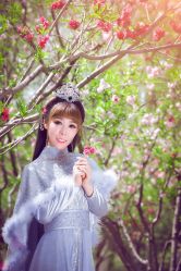 -九月鹰飞汉服摄影工作室