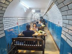 -洞庭洲·防空洞火锅·铜锅涮肉·烧烤(新百广场店)