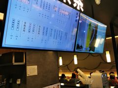 -呷哺呷哺(松北万象汇店)