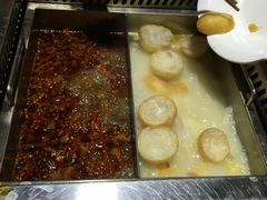 -洪焱重庆老火锅(万福花园店)