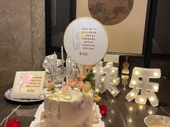 -海派悦庭·海胆烧麦·新融合菜(凯德广场店)