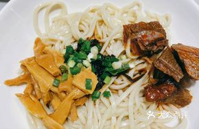 Braised Beef Noodles