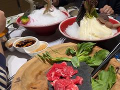 -红鼎豆捞·非遗鲍皇汤火锅(宝丰路店)