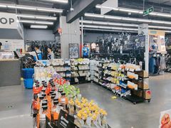 -迪卡侬(越秀公园店)