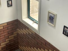 -茂菊口腔连锁(浦东南路店)