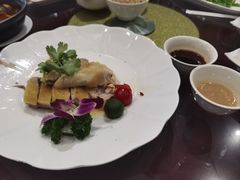 -亚龙湾老厨房·海南家常味