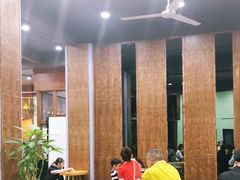 大堂-文昌邓记清补凉(西沙路店)