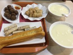 -兄弟深夜豆浆