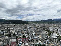 -官房大酒店-玉龙旋宫观景餐厅