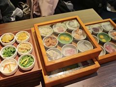 -良米山·云南野生菌过桥米线(上海首店)