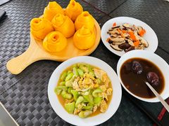 -爱月宝月嫂·育儿嫂(哈尔滨总店)