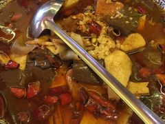 -闯关东东北农家菜(崂山石老人店)