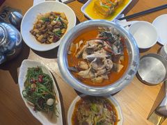 -隔壁老王·家常云南菜(花巷店)