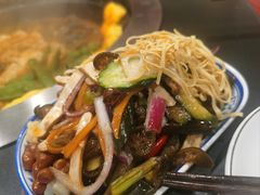 -田家大院东北农家菜铁锅炖(西安总店)