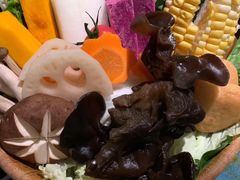 -湊湊火锅·茶憩(打浦桥日月光店)