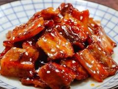 五花肉-金卯白肉罩火烧