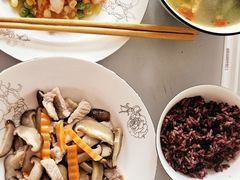 -优护佳医护级月嫂(和睦家浦西店)