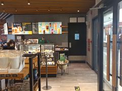 面包甜点陈列柜-星巴克(邯郸新世纪广场店)