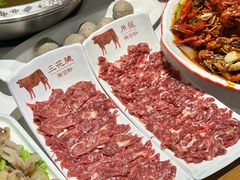 -乡土黄·鲜牛肉火锅·小龙虾(兴业街店)