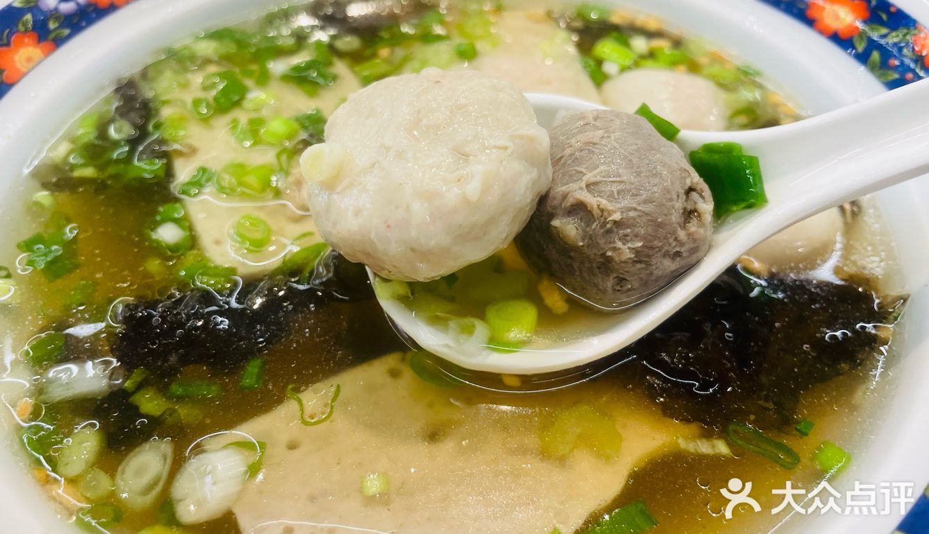 这卤肉饭香蒙啦~