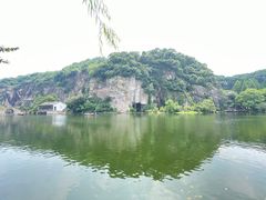 -绍兴东湖风景区