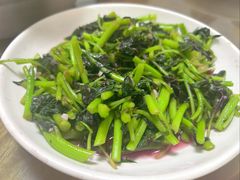 -芦茨金富饭庄·25年老字号·专做稻草鸡
