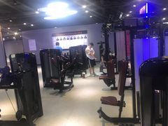 -一兆韦德健身(浦东万达会所)