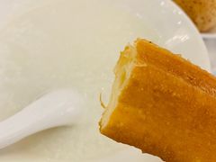 白粥拼油条-稻香酒家·33年老字号·港式粤菜(富邦中心店)