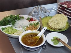 -官塘陈记鱼生·潮汕砂锅粥·牛肉火锅(潮枫路总店)