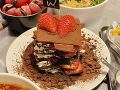 -W COLLECTIVE  DESSERT SHOP