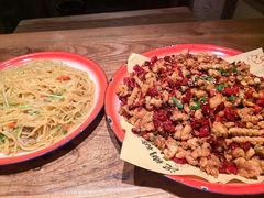 -泥糊破店小酒馆·团建聚餐(南京西路店)