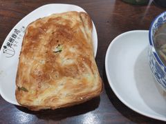 -叶新小吃店(来凤小区总店)