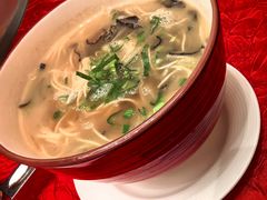 招牌萝卜丝汤面-希尔顿酒店-豫园中餐厅