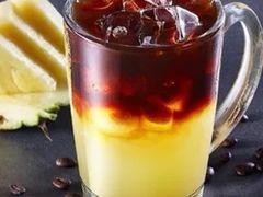菠萝特调冰萃-瑞幸咖啡(华创生活广场店)