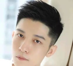 -东方美妍小鹏造型