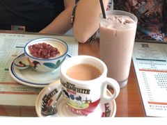 小龙凤奶茶-小龍鳳餐室(番禺路店)
