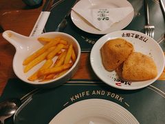 -刀叉遇上筷子中西融合餐厅(南开店)