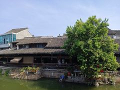 -丝绸小镇荻港古村