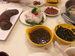 -一席地·本地鸡窝·杭帮鸡火锅(萧山银隆百货店)