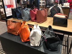 -伯肯黑德角名品折扣购物中心