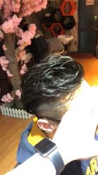 -UN·SAKA 右嗯造型