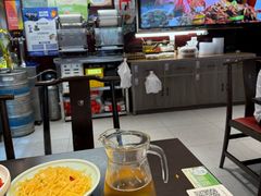 -川流不息·地道川菜·小龙虾(松东路店)