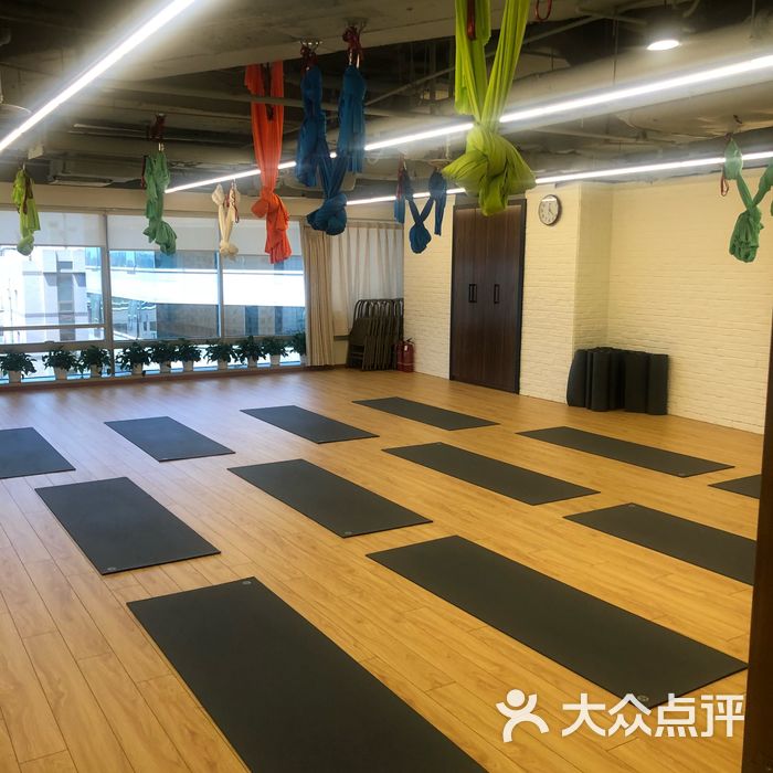 fineyoga梵音瑜伽