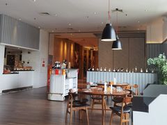 大堂-昆山琶拉帝诗酒店·河畔咖啡厅Riverside Cafe