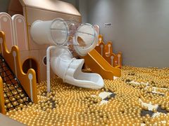 -龙格亲子游泳·水育早教运动中心(绿宝中心)