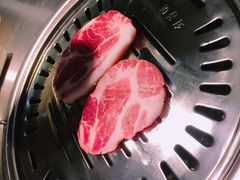梅花肉-韩聚屋韩国烤肉餐厅(新北万达店)
